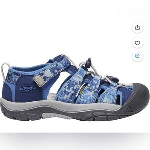 KEEN Youth Newport H2 Water Sandals with Toe Protection and Quick Dry